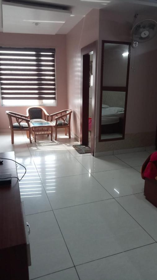 Hotel Kings, Rohtak Esterno foto