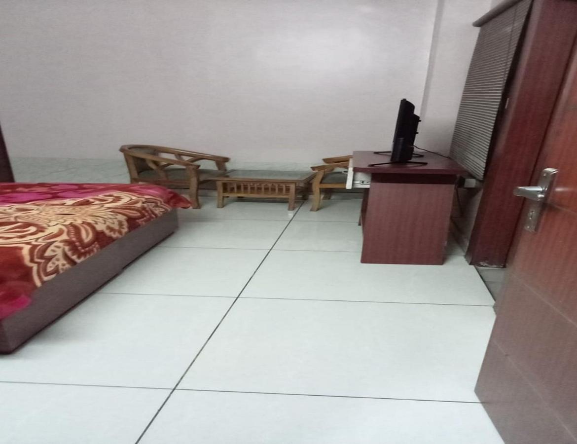 Hotel Kings, Rohtak Esterno foto